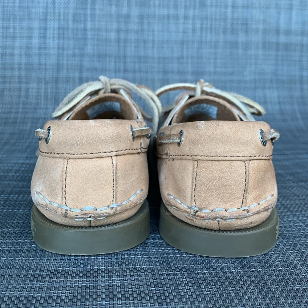 Sperry Authentic Original Slip On Boat Shoes Natural Leather Juniors size 1